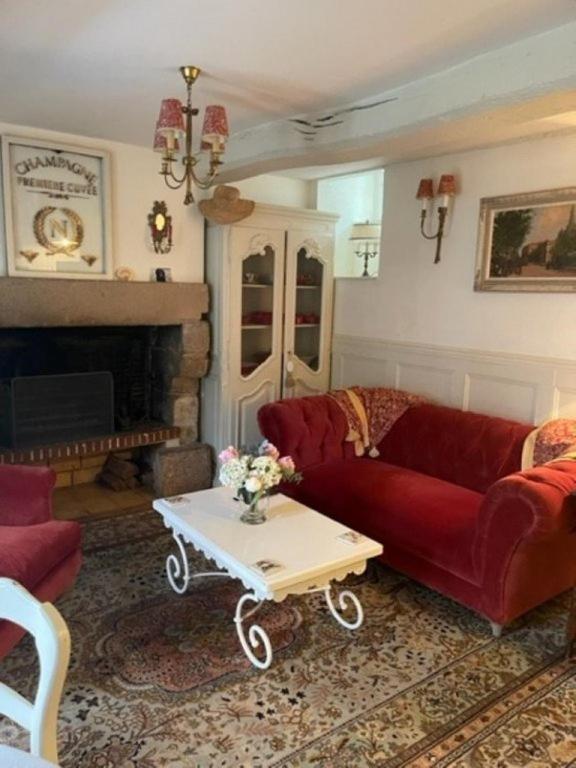 Bri22 -Lanvallay - La Petite Madeleine Villa Dinan Buitenkant foto